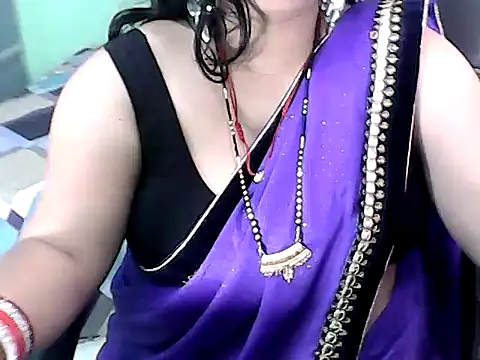 BABITA KUMARII online show from 02.17.26