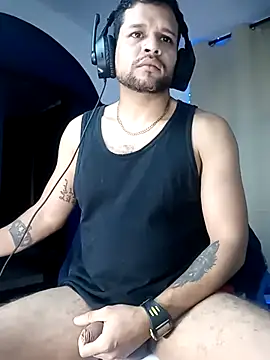 LucasGaeel online show from 11.16.25