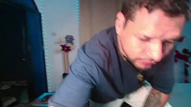 LucasGaeel online show from 02.24.26