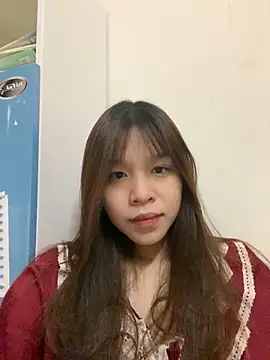 Snapshot of Hanaa07_ chatting on 10.13.25 Hanaa07  online show from 10.13.25