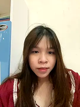 Snapshot of Hanaa07_ chatting on 10.18.25 Hanaa07  online show from 10.18.25