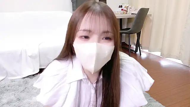 Snapshot of NINOoHard-Engine chatting on 10.08.25 NINOoHard-Engine online show from 10.08.25