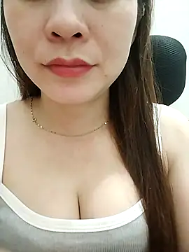 Girl Shy2000 online show from 10.15.25