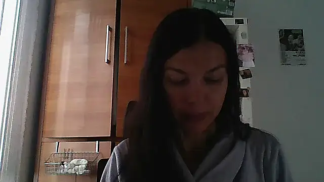 Lorivell online show from 11.17.25