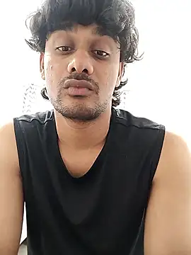 Snapshot of Ilhaamgrey chatting on 01.08.26 Ilhaamgrey online show from 01.08.26
