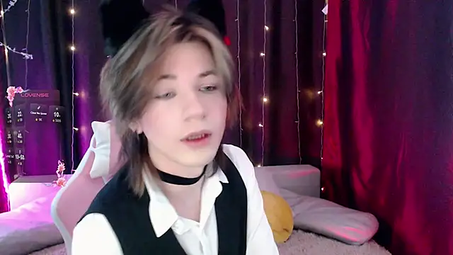 Snapshot of evan_reinhart chatting on 01.11.26 evan reinhart online show from 01.11.26