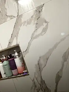 Snapshot of Moisesjrtapia chatting on 10.11.25 Moisesjrtapia online show from 10.11.25