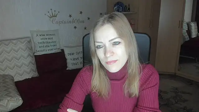 Tiffany Bates online show from 11.07.25