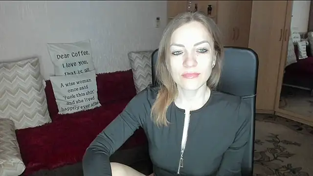 Tiffany Bates online show from 03.07.26