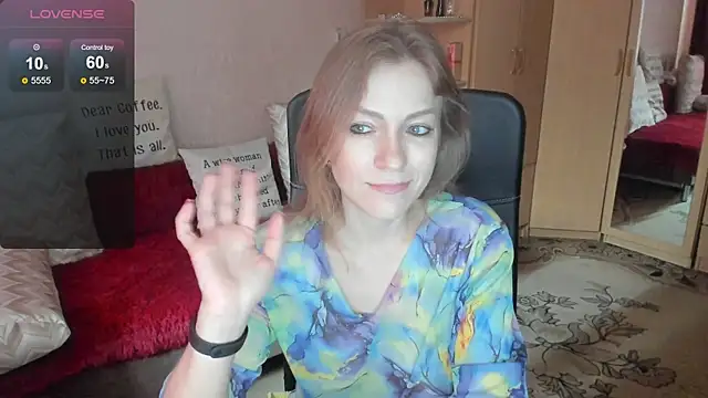 Tiffany Bates online show from 07.11.26