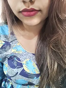 Miss Rose   online show from 05.13.26