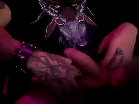 Snapshot of Sinner___ chatting on 10.25.25 Sinner    online show from 10.25.25