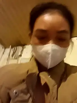 Snapshot of Phiny_xx chatting on 09.30.25 Phiny xx online show from 09.30.25