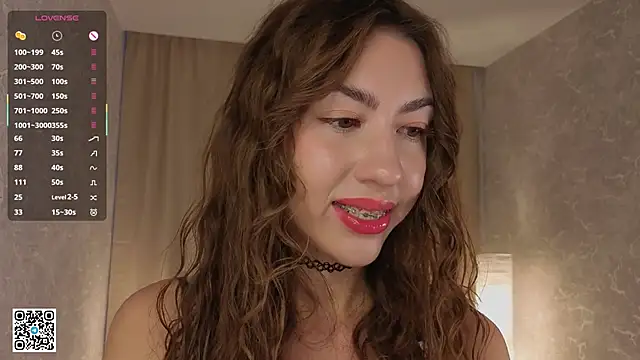 KeilaJeschon online show from 10.16.25