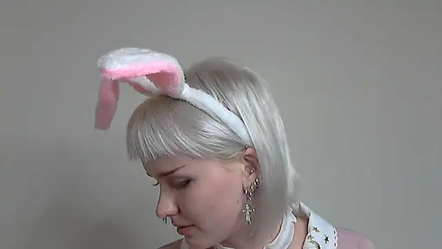 Snapshot of Paradoxy_ chatting on 10.09.25 Paradoxy online show from 10.09.25