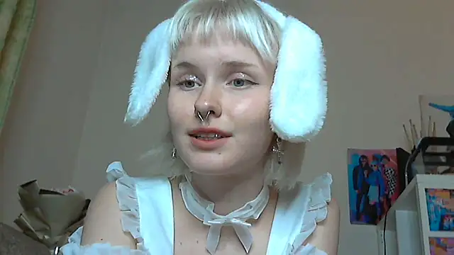 Snapshot of Paradoxy_ chatting on 10.12.25 Paradoxy online show from 10.12.25