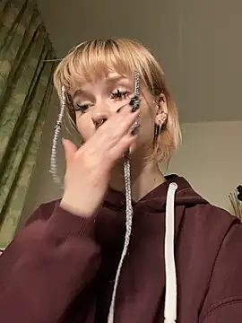 Paradoxy  online show from 04.30.26