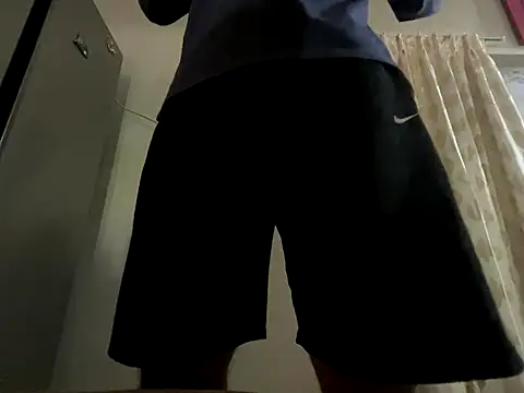 Snapshot of u_will_love_Z chatting on 10.05.25 u will love Z online show from 10.05.25