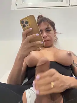 Naomi24herr online show from 03.16.26