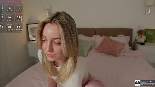 SophieBelll online show from 02.10.26