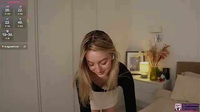 SophieBelll online show from 04.26.26