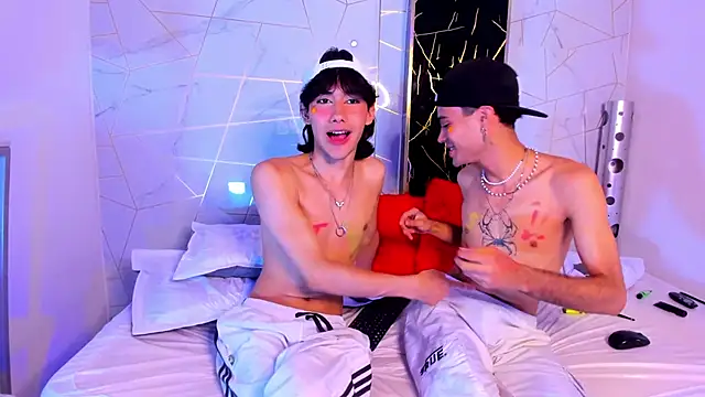 Lovers 21 online show from 09.28.25