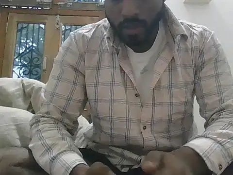 Snapshot of Raw12499 chatting on 12.18.25 Raw12499 online show from 12.18.25