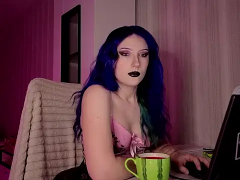 violet-siren-x online show from 03.18.26