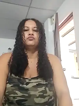 MEYBELLATINA online show from 02.06.26