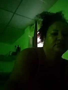 MEYBELLATINA online show from 03.07.26