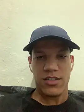 Snapshot of Baianinhosp chatting on 11.08.25 Baianinhosp online show from 11.08.25