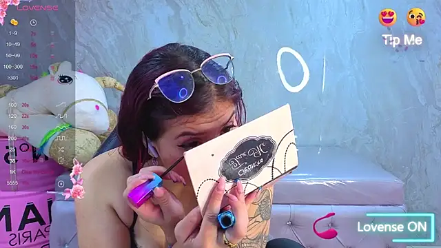 draviana a  online show from 03.04.26