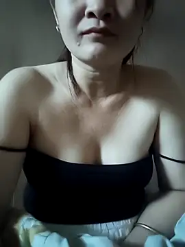 Snapshot of Paul-paul11 chatting on 10.29.25 Paul-paul11 online show from 10.29.25