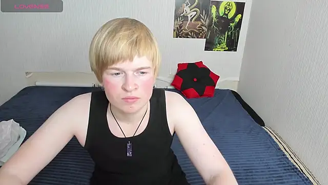 Cattie w  online show from 11.13.25