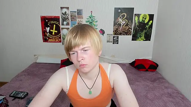 Snapshot of Cattie_w_ chatting on 05.26.26 Cattie w online show from 05.26.26