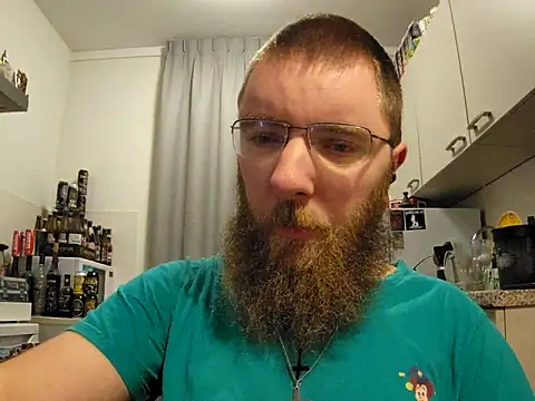 Snapshot of kinderkooriscoel- chatting on 10.06.25 kinderkooriscoel- online show from 10.06.25