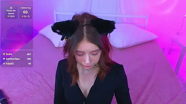  Amelia Shine  online show from 11.22.25