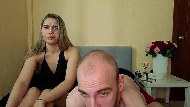 weddingcouple online show from 11.10.25