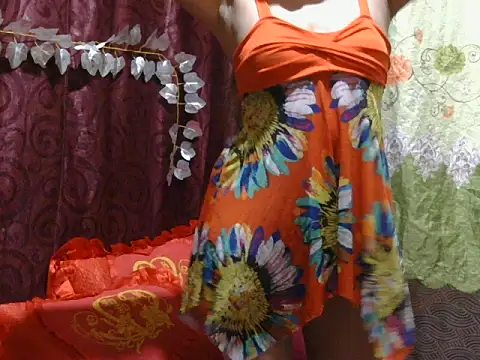 Snapshot of Kristinalui chatting on 12.03.25 Kristinalui online show from 12.03.25