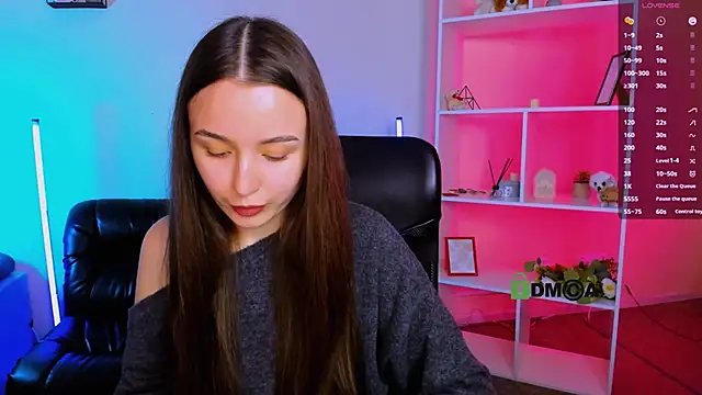 leslie bird online show from 11.15.25