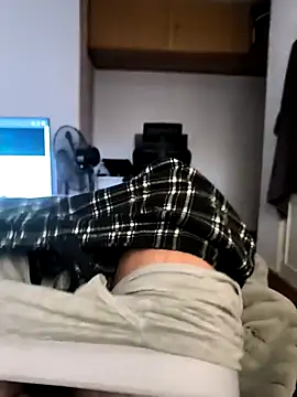 Snapshot of sebas_sexo_goloso chatting on 11.18.25 sebas sexo goloso online show from 11.18.25