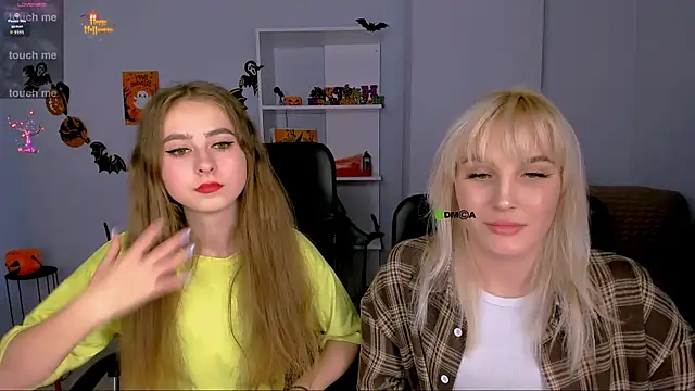 rebecca smile online show from 10.31.25