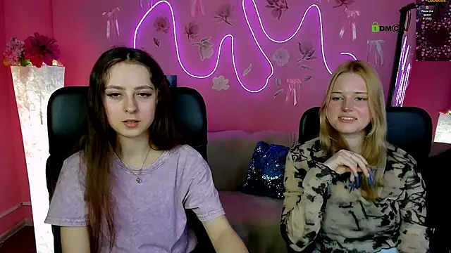 rebecca smile online show from 04.23.26