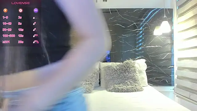 ZOE LE online show from 03.17.26