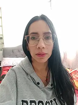 YaraDuartee online show from 07.05.26