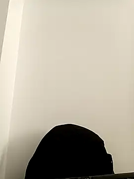 VANESSA  01 online show from 11.13.25