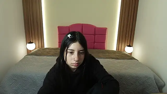 GabySweett  online show from 04.29.26