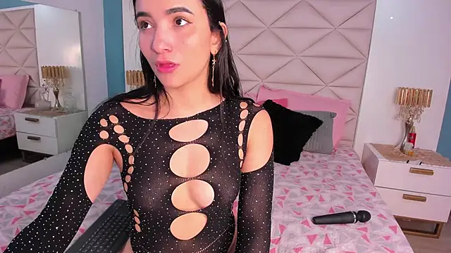 EliDurann online show from 10.27.25