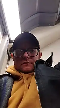 Snapshot of Hunglongny chatting on 03.23.26 Hunglongny online show from 03.23.26