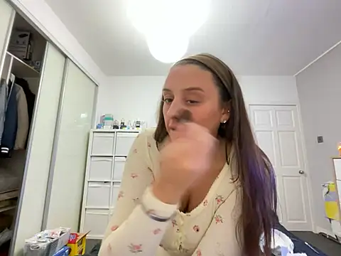 Snapshot of Playfulvixen25 chatting on 03.21.26 Playfulvixen25 online show from 03.21.26